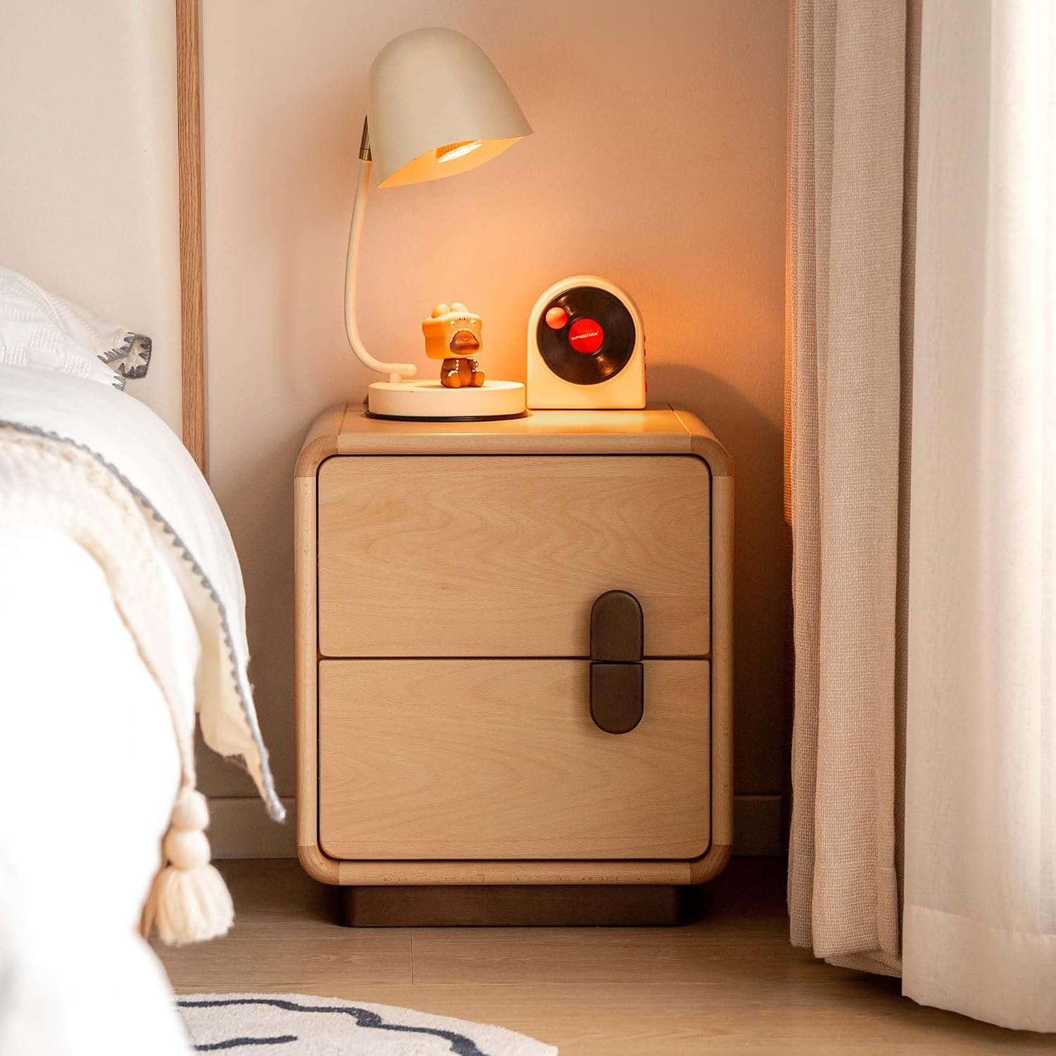 Прикроватная тумбочка из масси – обзор и цена Solid Wood Nightstand 2 Drawers
