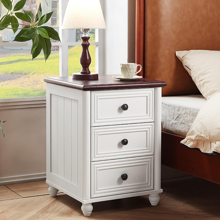 18. Комплект из двух прикроват – обзор и цена Solid Wood Nightstand 2 Drawers